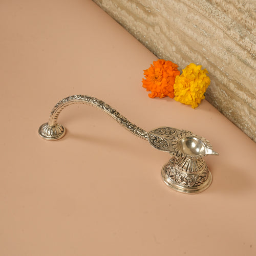 925 Silver Aarti Diya – Leaf Design with Long Ornate Handle