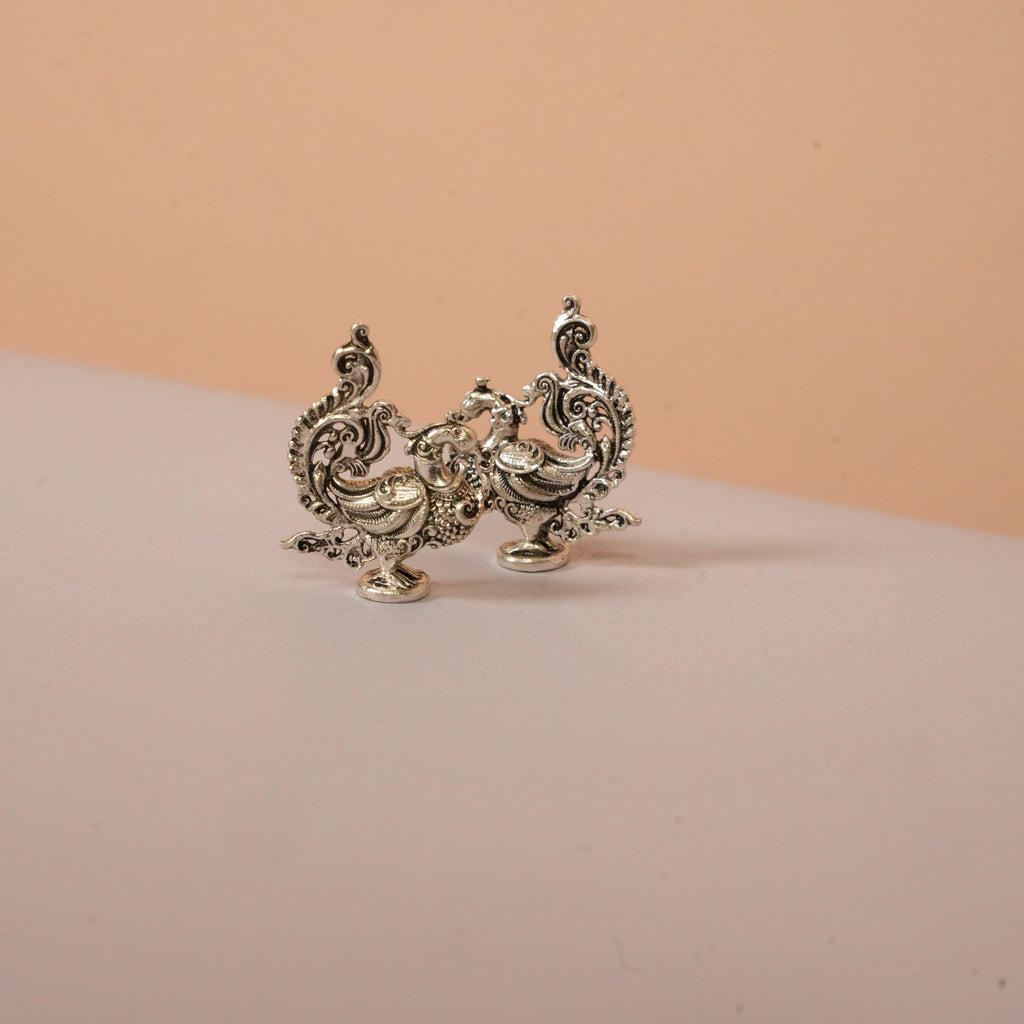 Handcrafted Pure Silver Swan Figurine – 92.5 Silver Decorative Artifact