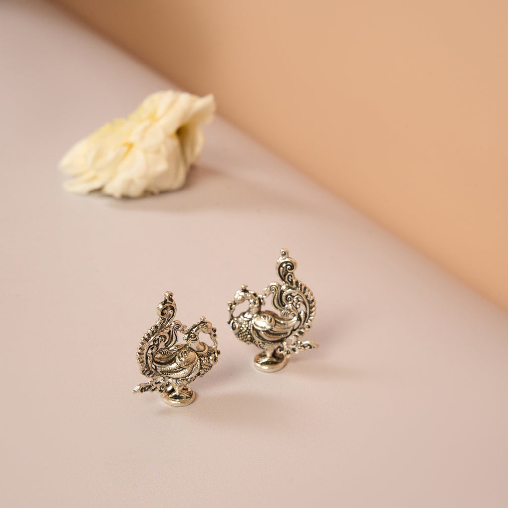 Handcrafted Pure Silver Swan Figurine – 92.5 Silver Decorative Artifact