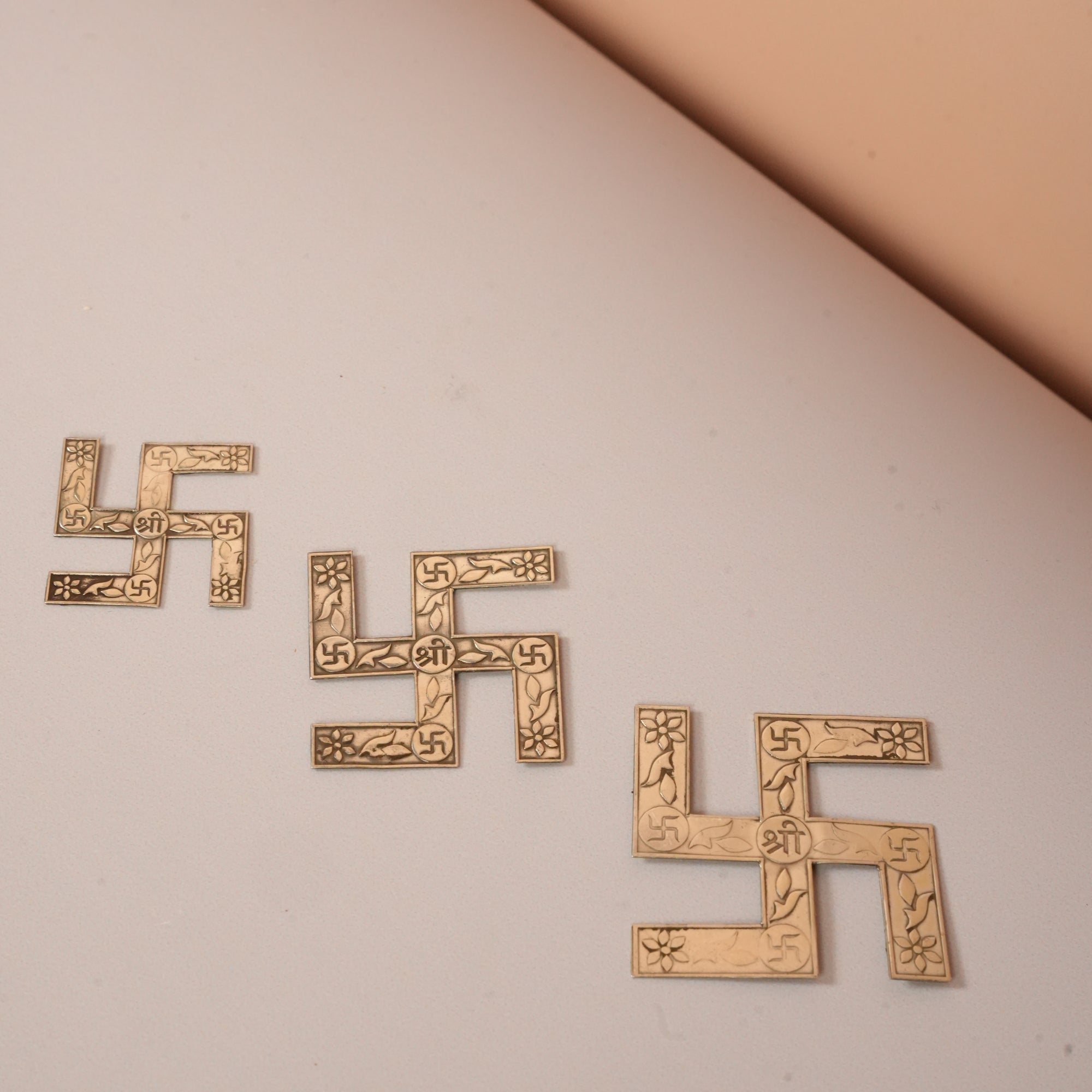 Small Silver Swastik with Floral & Leaf Engraving