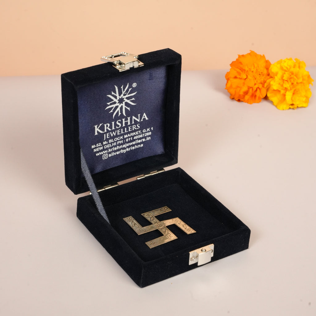 Medium Silver Swastik with Floral & Leaf Engraving