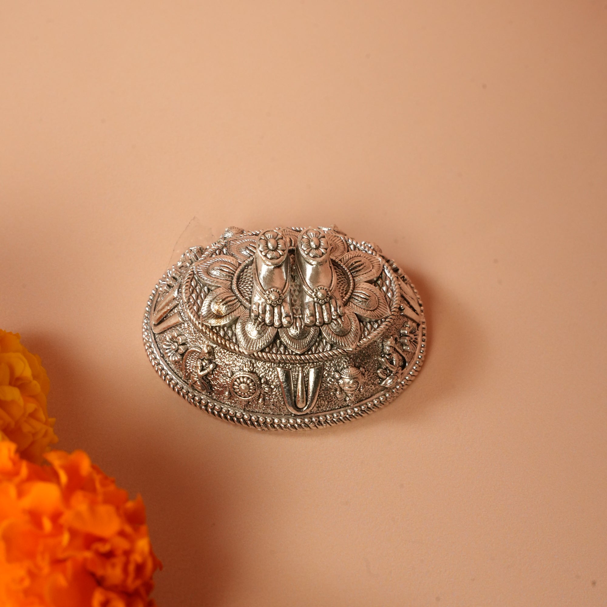 925 Silver Goddess Paduka (Divine Footprints) – Medium (46 Grams)