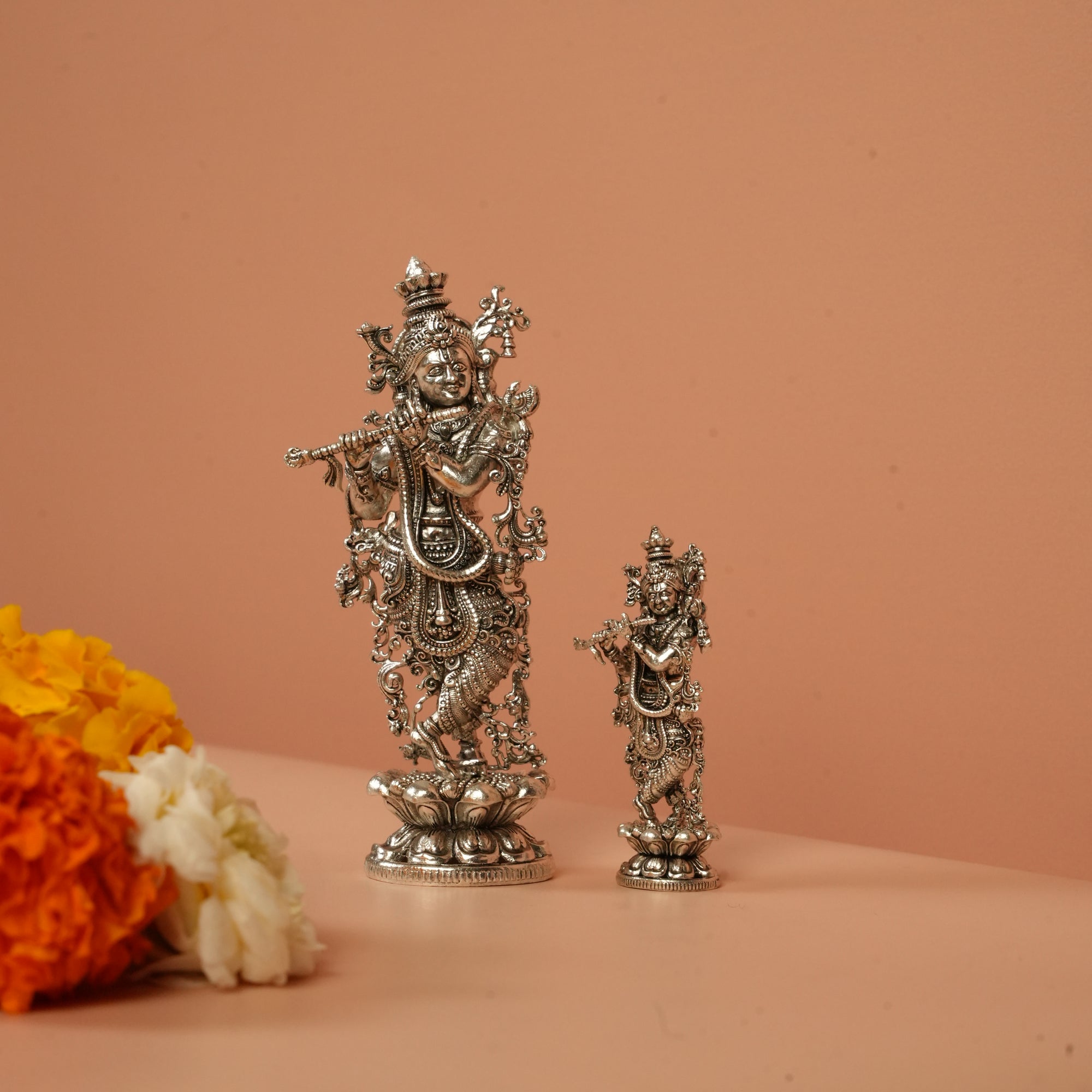 Pure Silver Lord Krishna Idol – Handcrafted Antique Finish