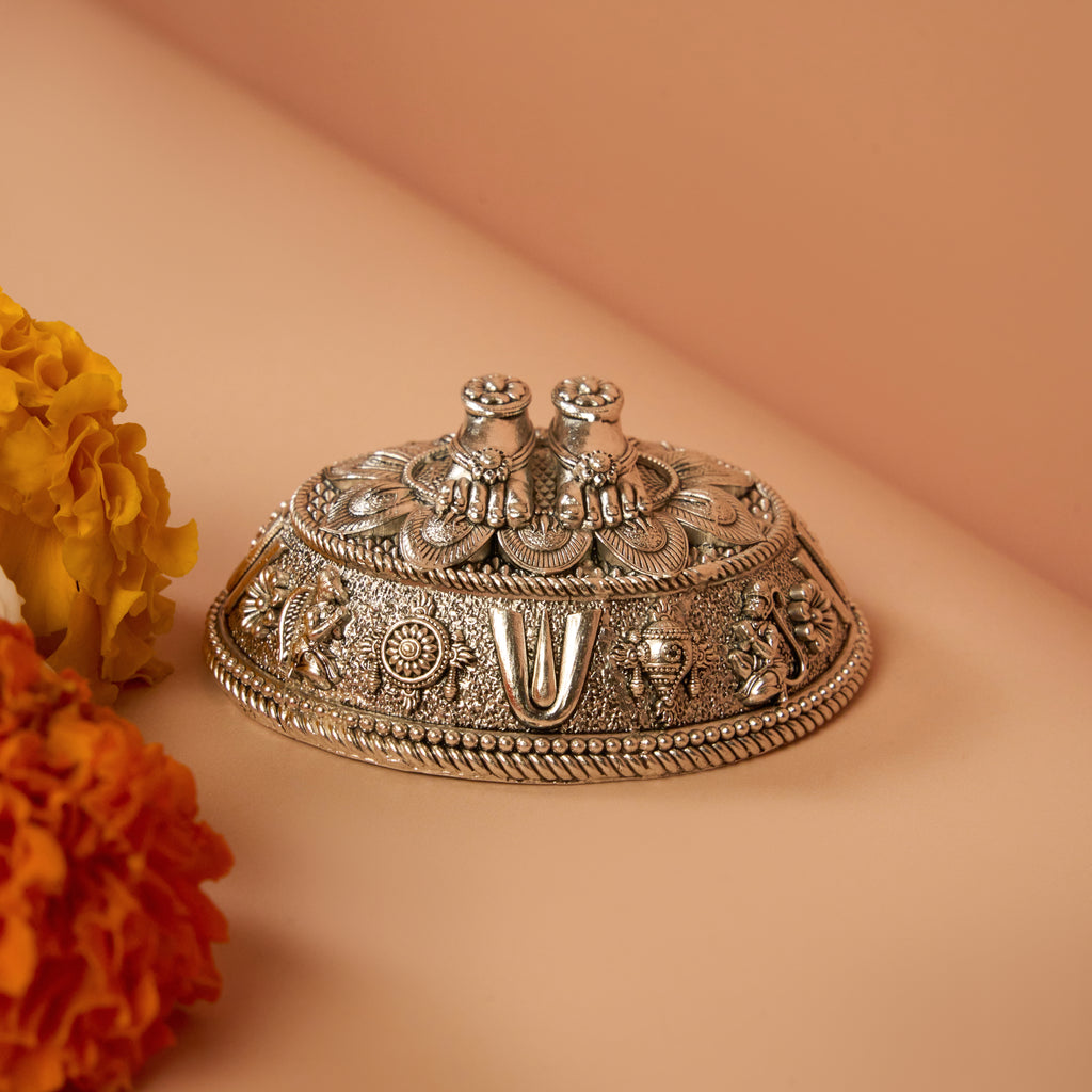 Lakshmi Charan Paduka – Intricately Handcrafted Charan Paduka