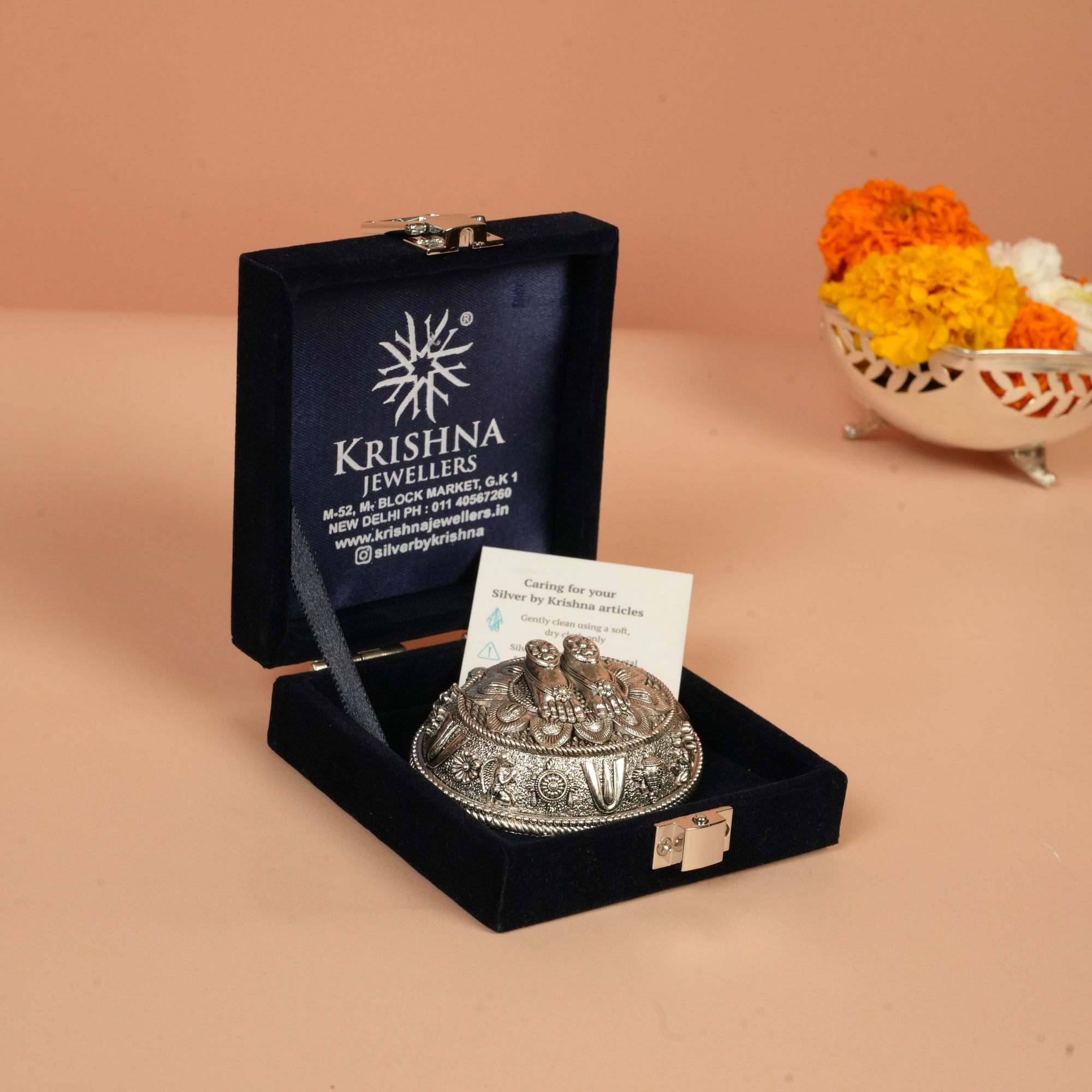 925 Silver Goddess Paduka (Divine Footprints) – Medium (46 Grams)